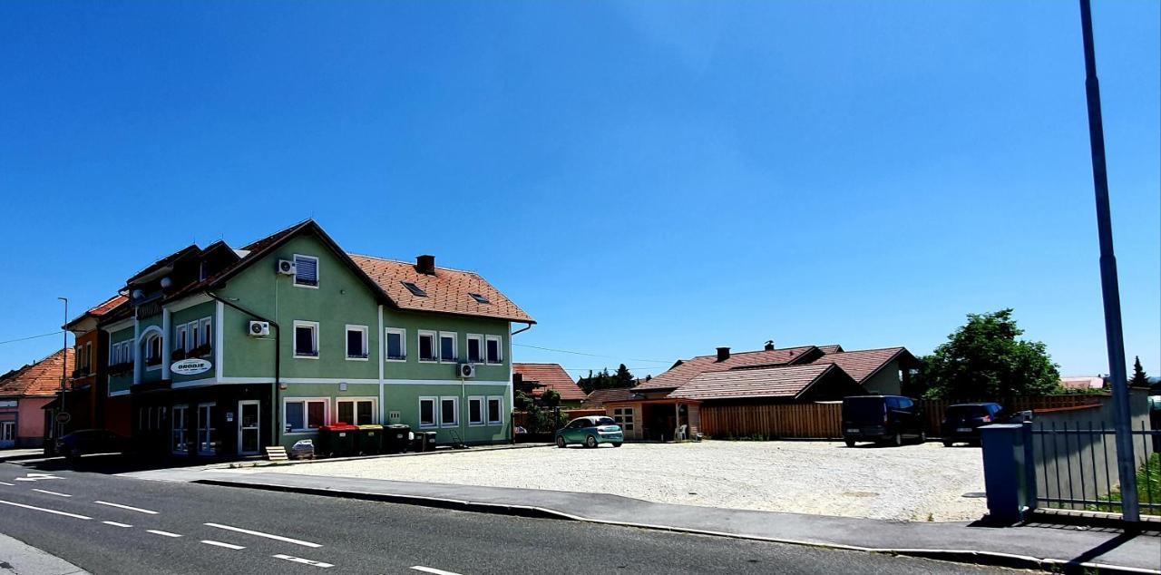 Apartment Luna Ptuj Zewnętrze zdjęcie